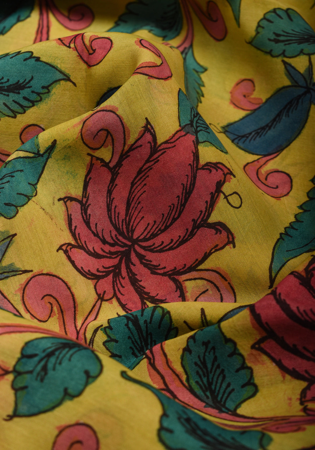 DUPATTA : Yellow Pen Kalamkari Handpainted Dupatta on Mangalagiri cotton
