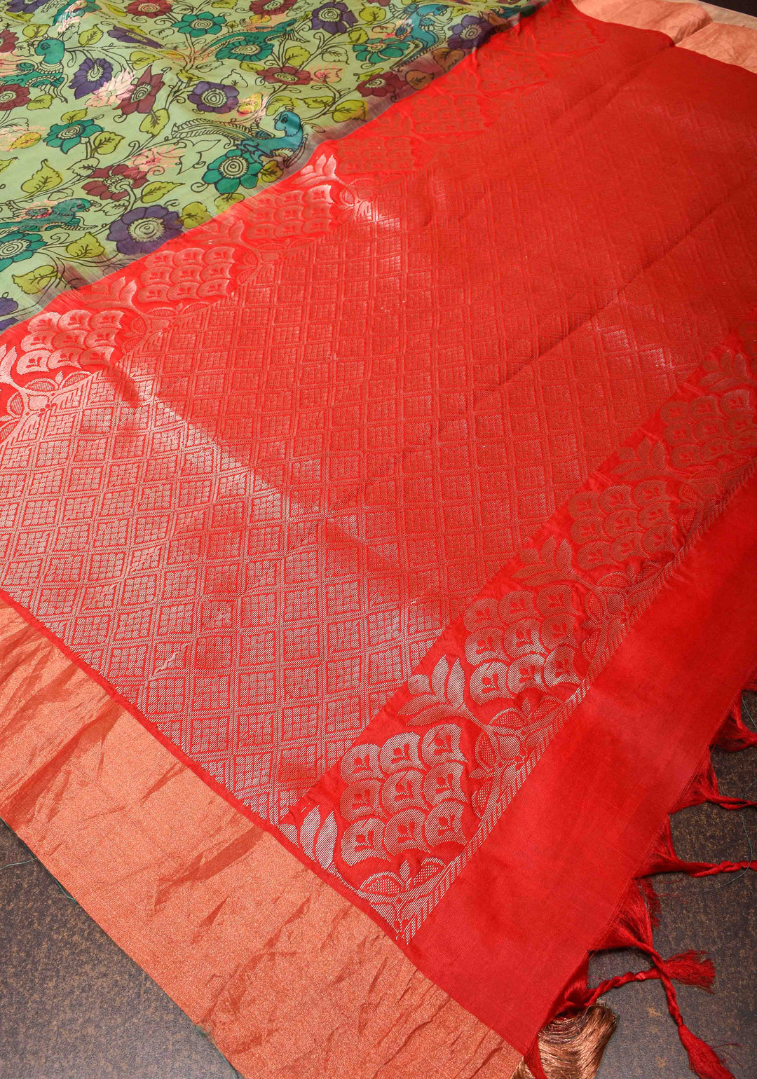 Authentic Floral Pen Kalamkari on Pure Raw Silk Silk saree in Green with wide zari Borders | SILK MARK CERTIFIED