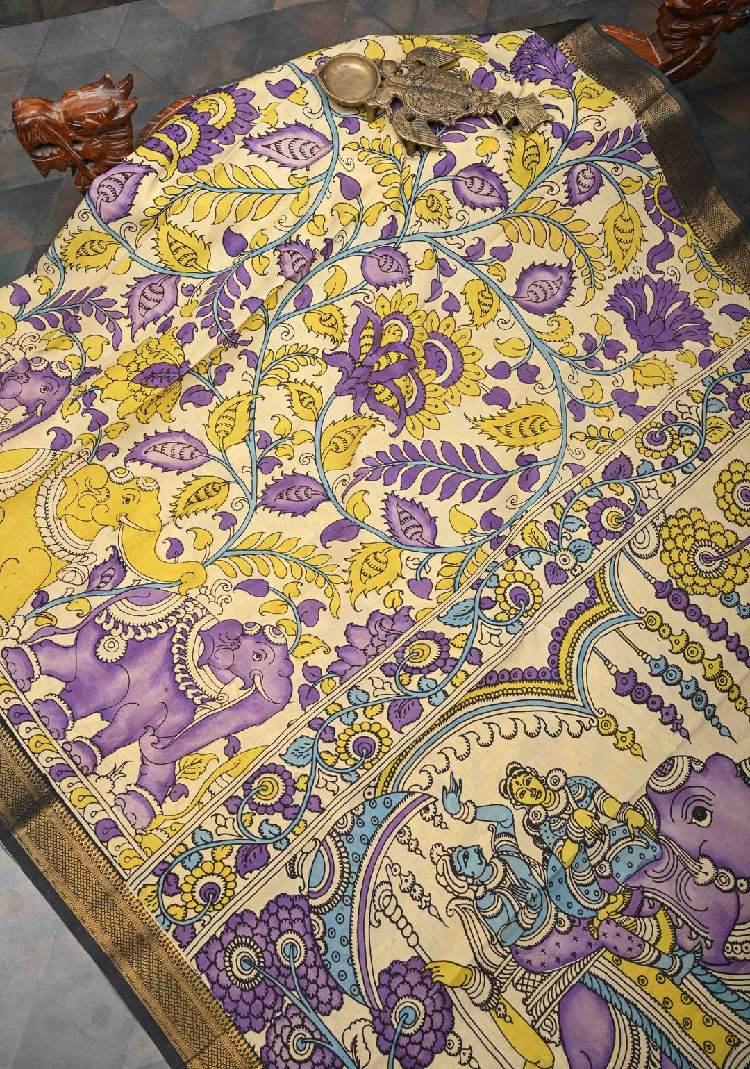 Elephant and Floral Theme : Beige Authentic Pen kalamkari on Mangalagiri Silk Saree with Zari Border