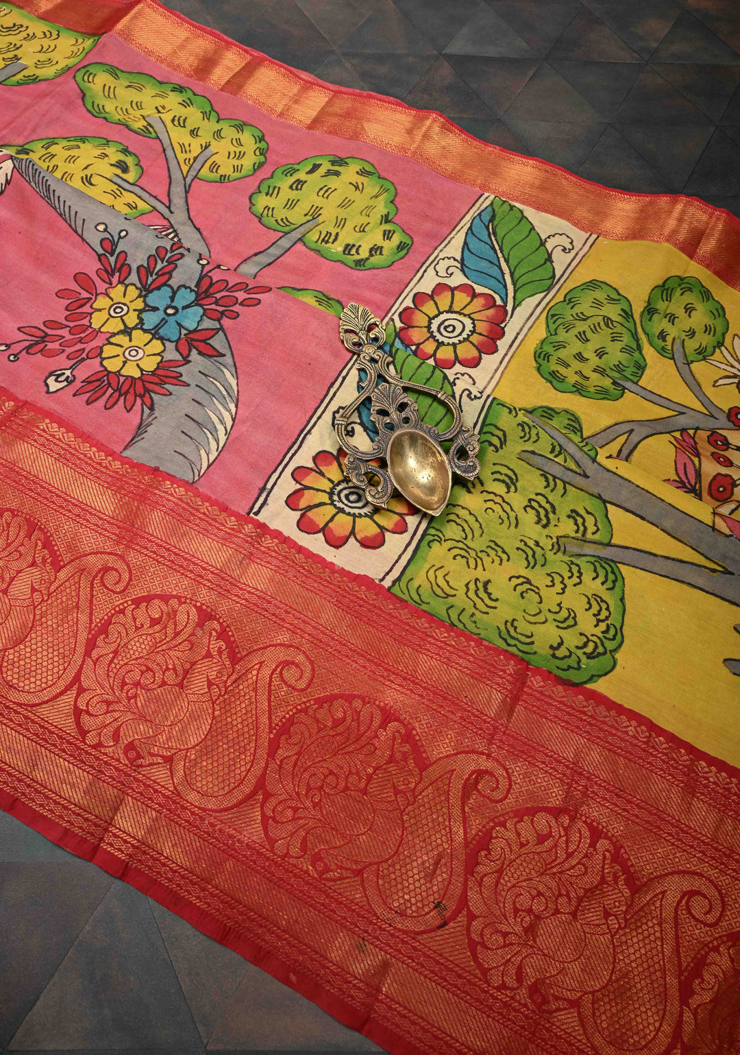 Twin Peacock Theme : Pink Authentic Pen kalamkari on pure Chennuri Silk Saree with Peacock Motifs On zari border