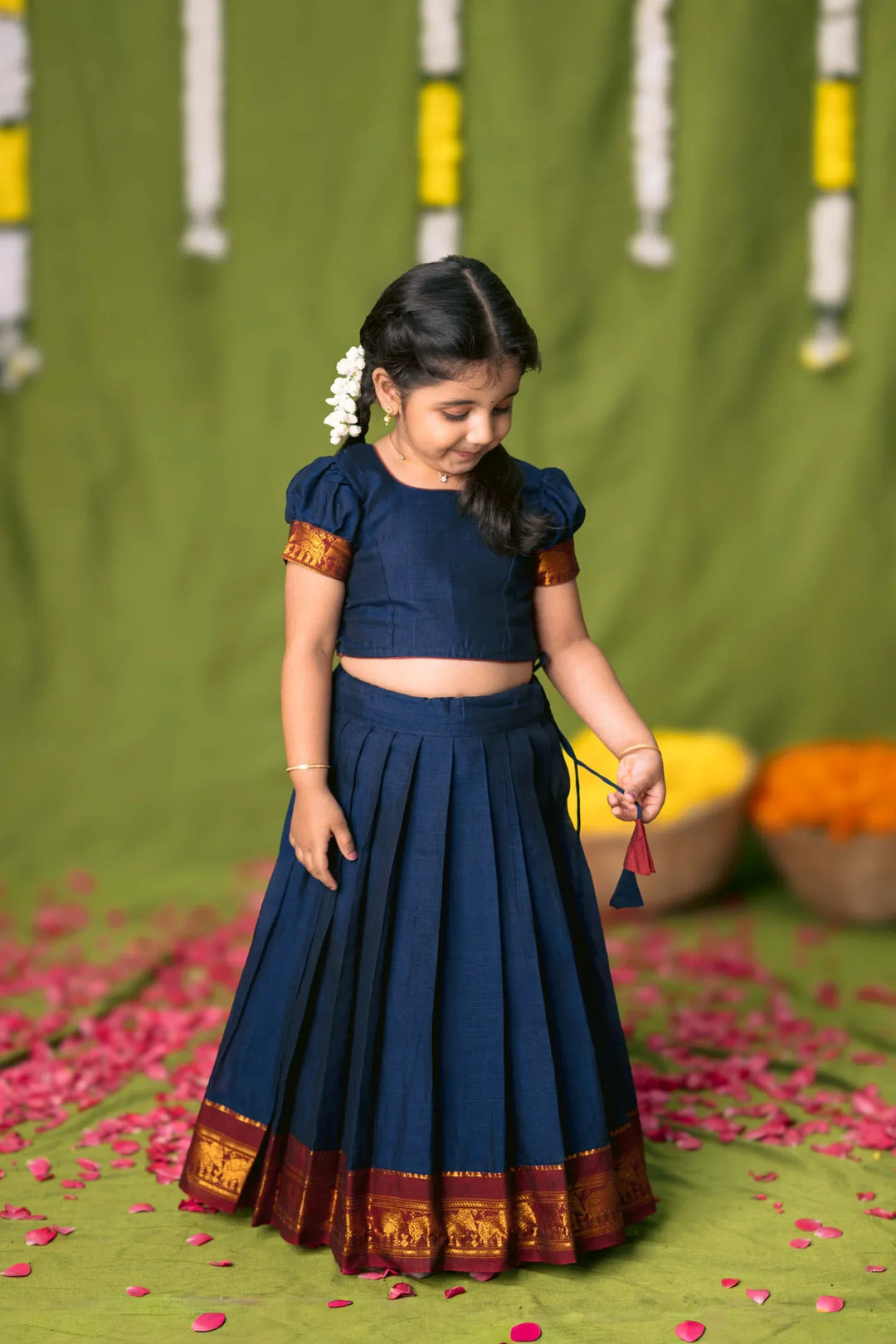 Ezhili Navy Croptop & Skirt mini | Made To Order