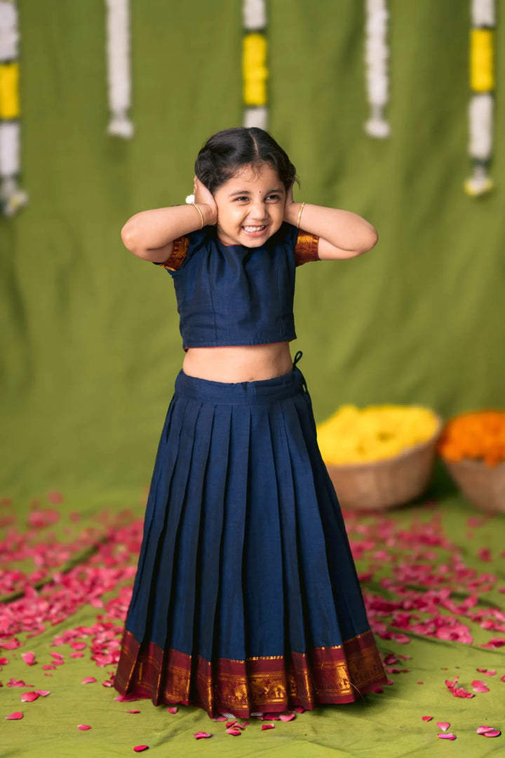 Ezhili Navy Croptop & Skirt mini | Made To Order