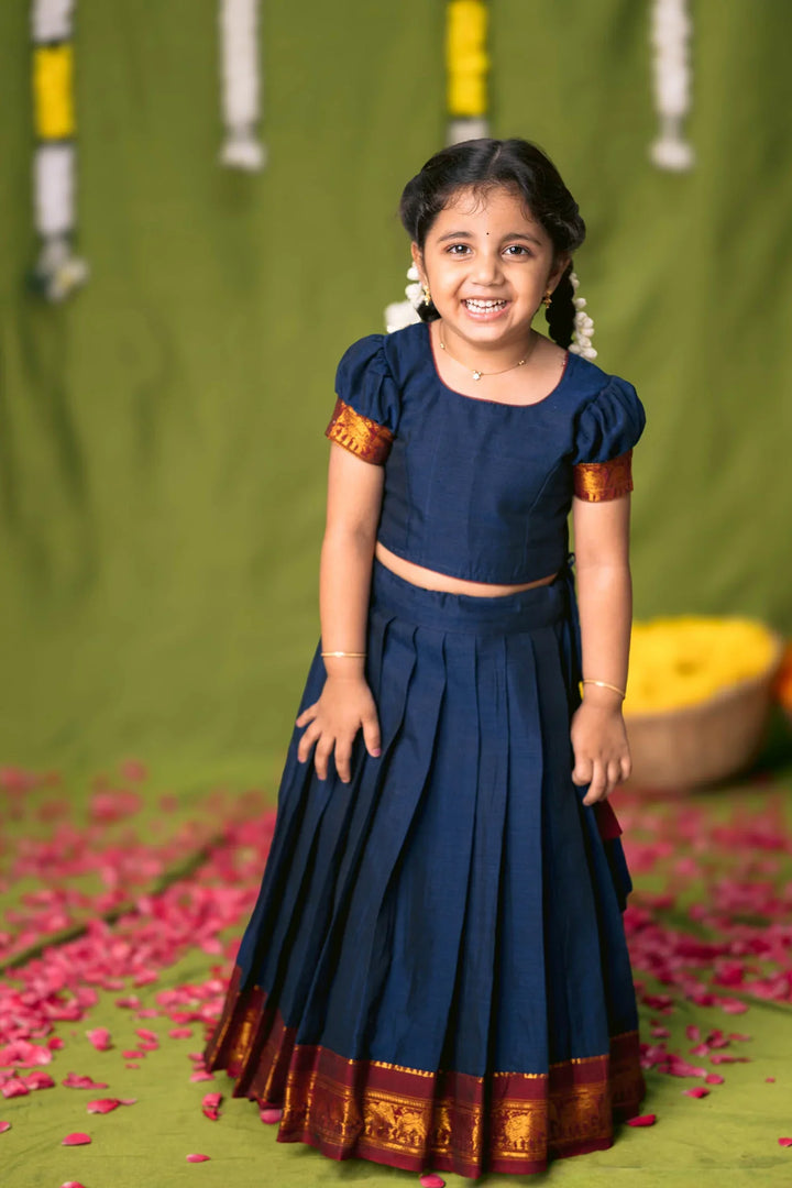 Ezhili Navy Croptop & Skirt mini | Made To Order