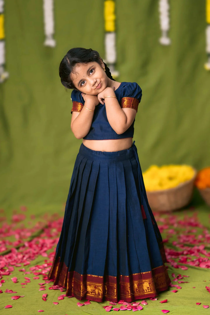 Ezhili Navy Croptop & Skirt mini | Made To Order