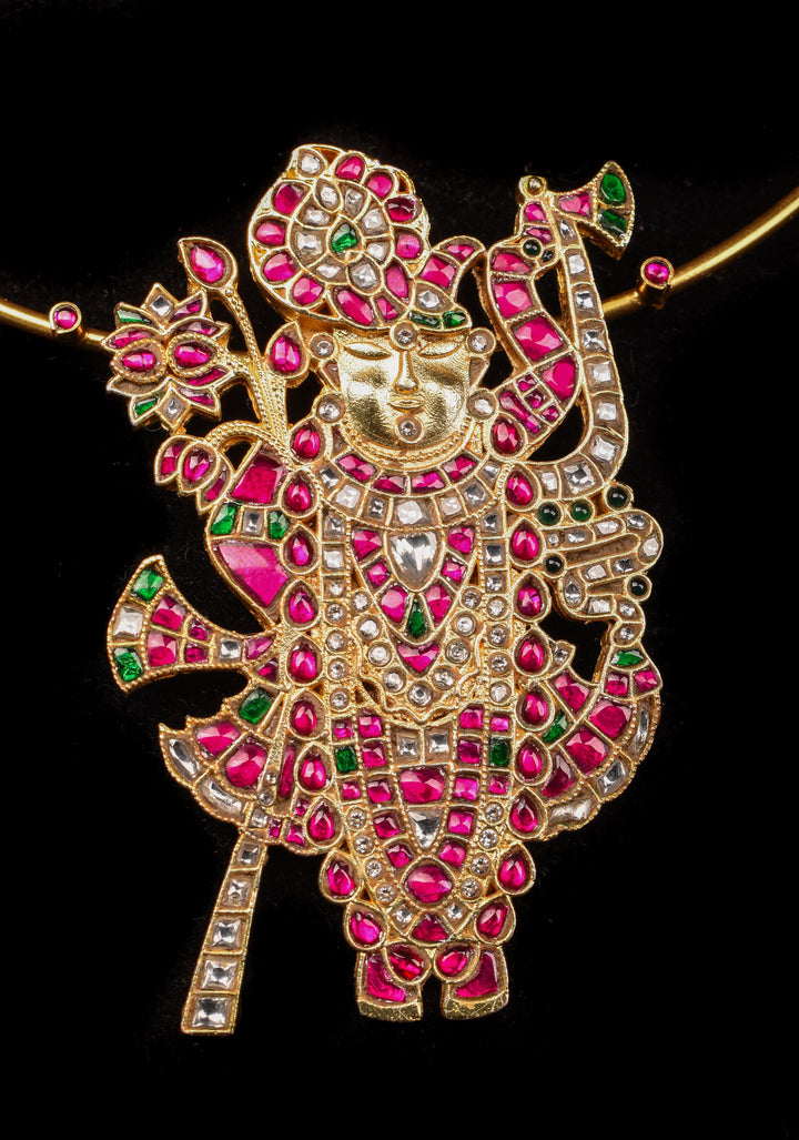 Srinathji Jadau Pendant  with Wire chain