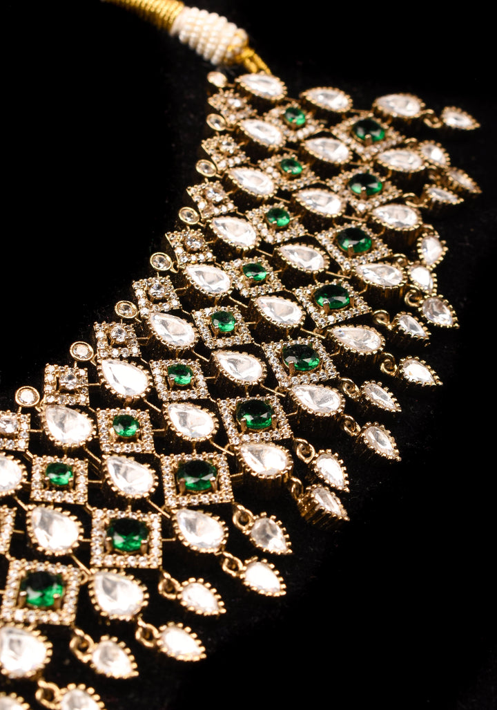 Victorian Choker set with stone Detailing and Teardrop shape dangling