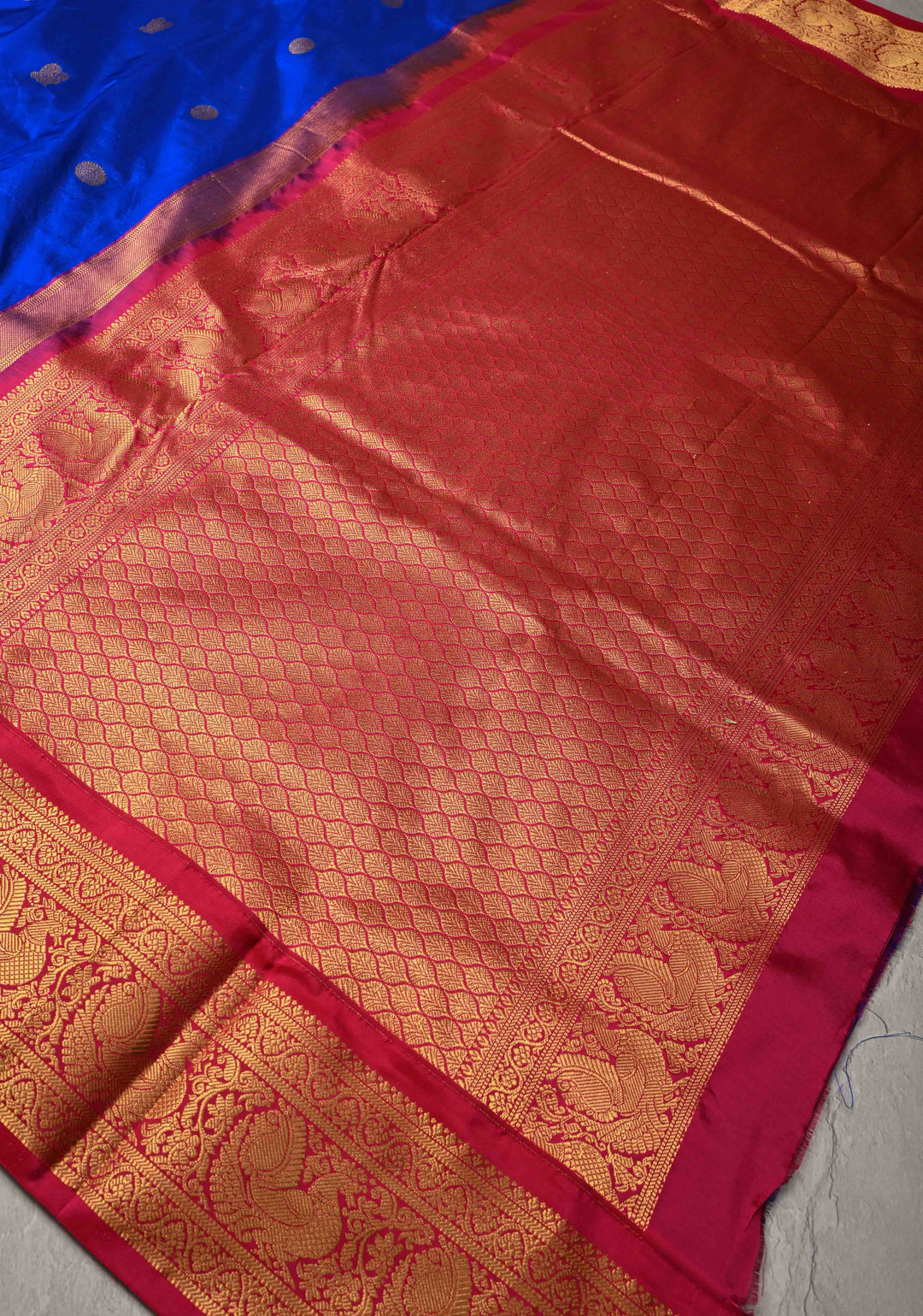 Peacock Blue 9 Yards Madisaar Pure Silk Saree with Zari Buttas and Contrast Zari Border | SILK MARK CERTIFIED