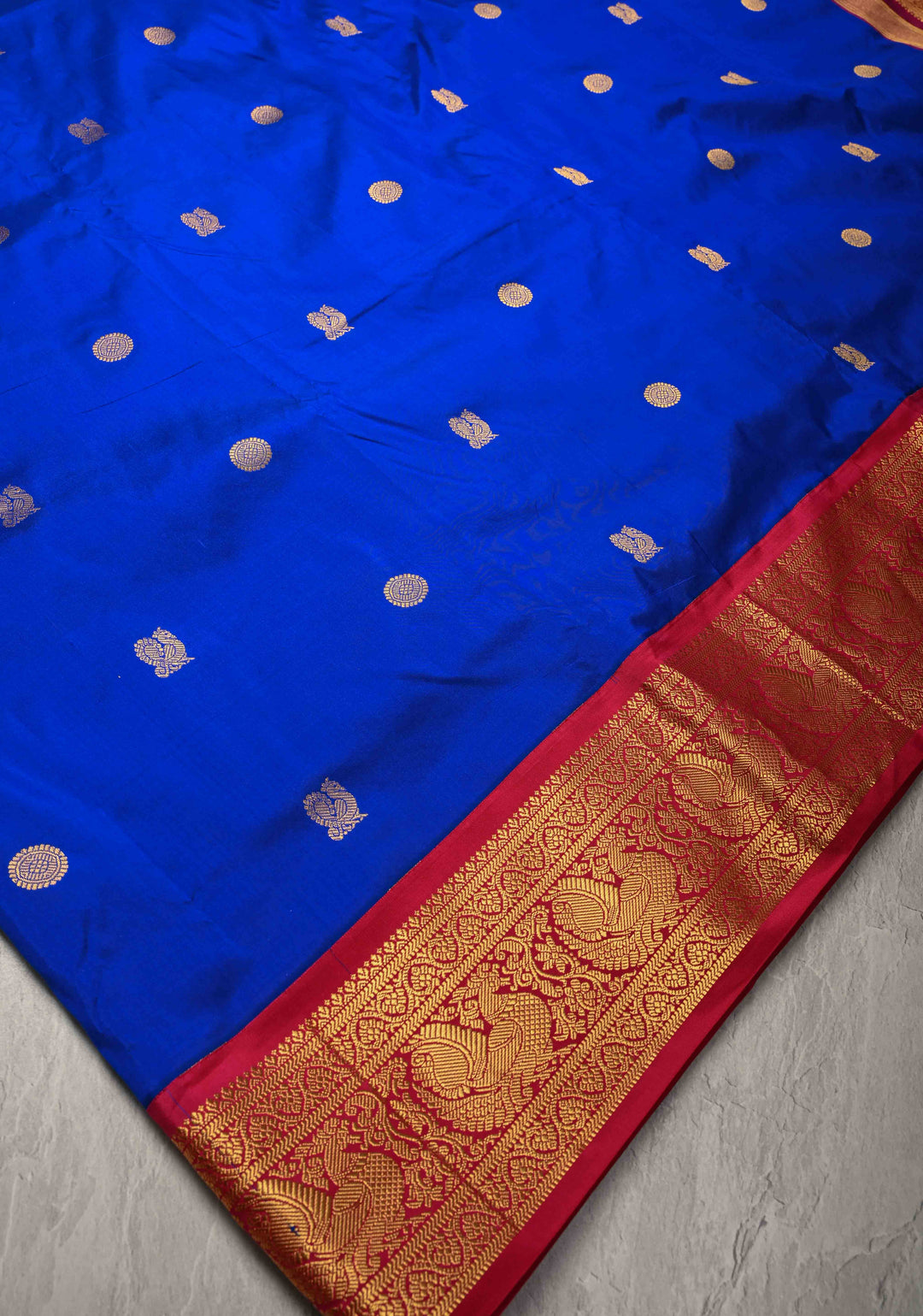 Peacock Blue 9 Yards Madisaar Pure Silk Saree with Zari Buttas and Contrast Zari Border | SILK MARK CERTIFIED