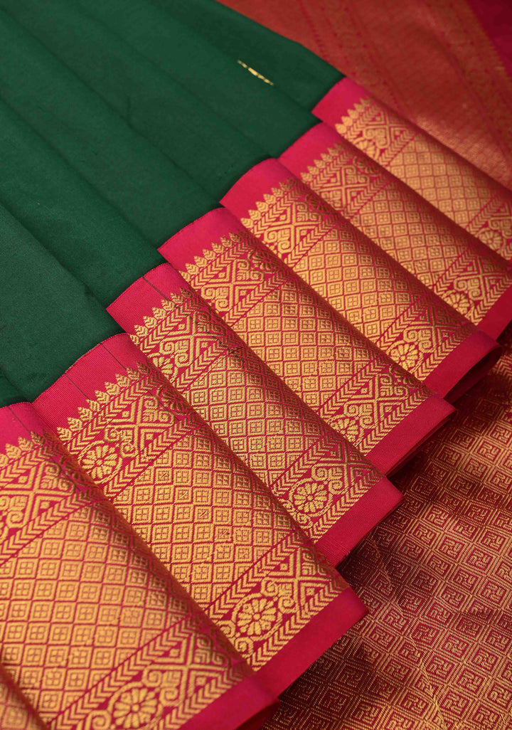 Emerald Green color 9 Yards Madisaar Pure Silk Saree with Zari Buttas and Contrast Zari Border | SILK MARK CERTIFIED