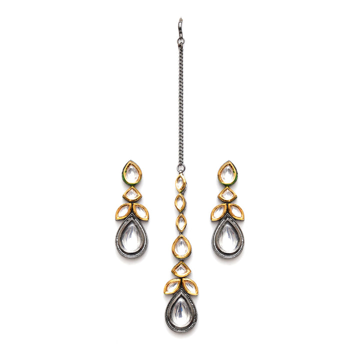 Dual Tone Kundan Maang Tikka with Earrings | SHOBITAM