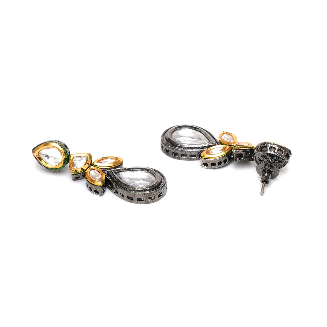 Dual Tone Kundan Maang Tikka with Earrings | SHOBITAM