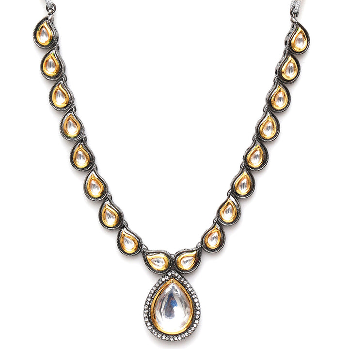 Dual Tone Kundan Neckpiece | SHOBITAM