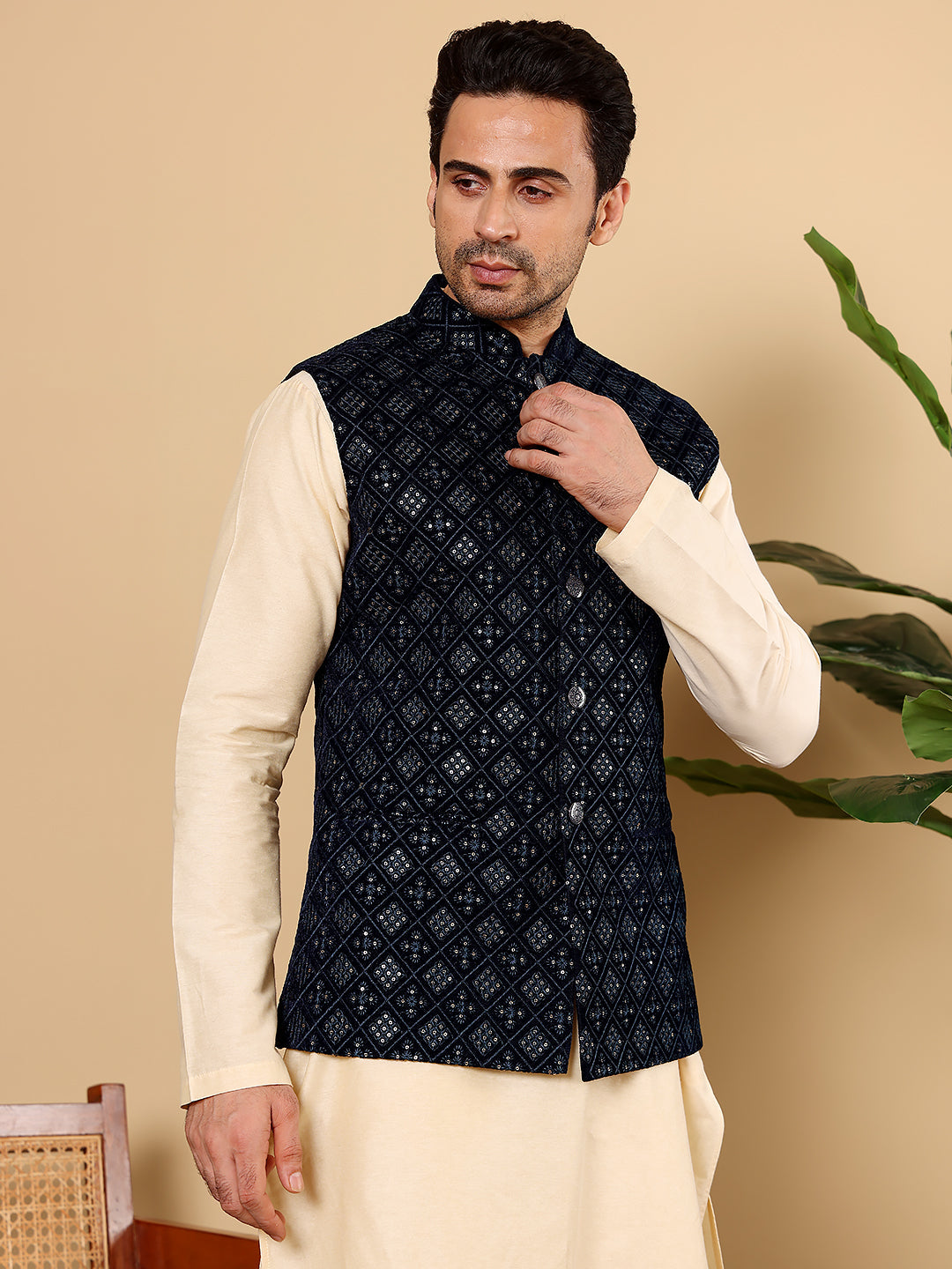 Men's Woven Design Black Embroidered Nehru Jacket | SHOBITAM