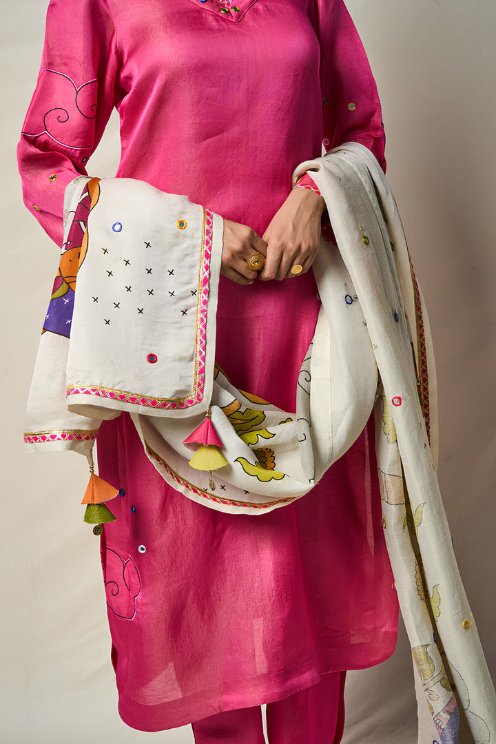 MEGHDOOT PINK KURTA + SALWAR + DUPATTA (SET OF 3) | SHOBITAM