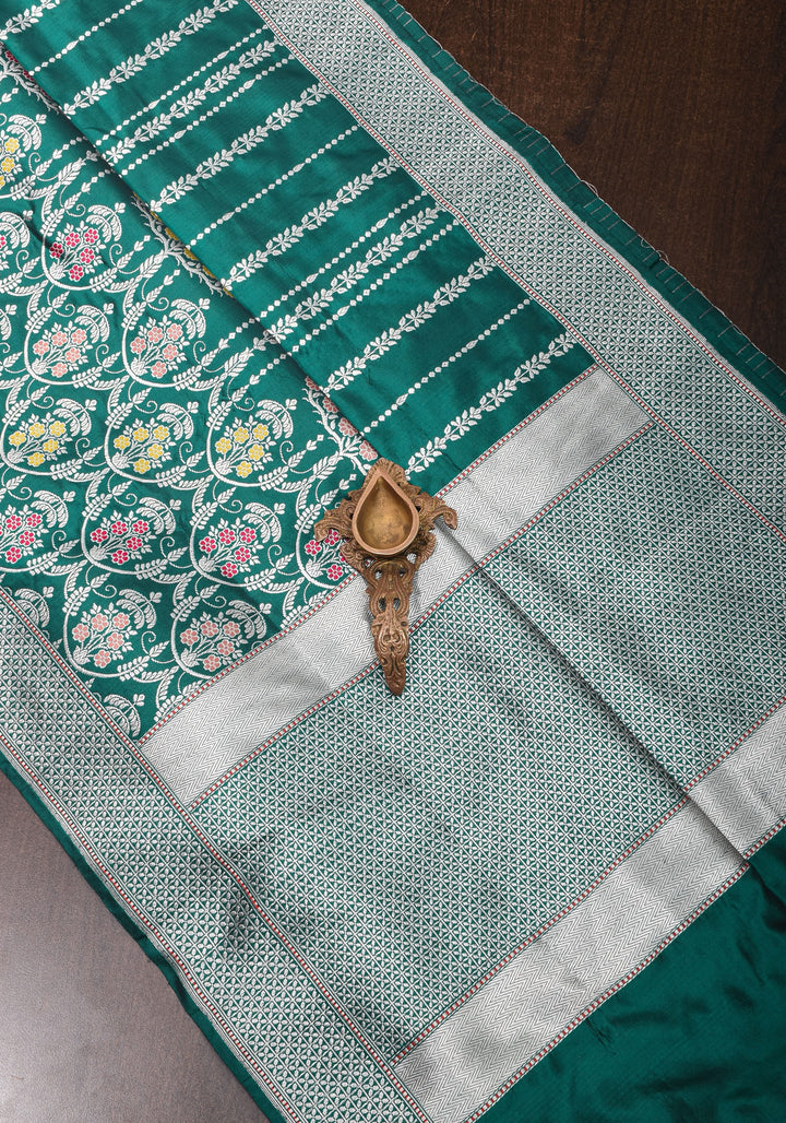 Exquisite Chandelier Design Grand kadhuwa Meenakari Banarasi Silk Saree in Rama Green| SILK MARK CERTIFIED