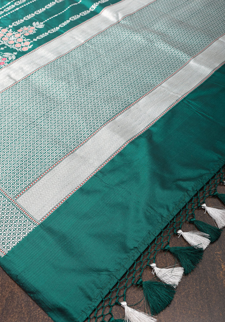 Exquisite Chandelier Design Grand kadhuwa Meenakari Banarasi Silk Saree in Rama Green| SILK MARK CERTIFIED