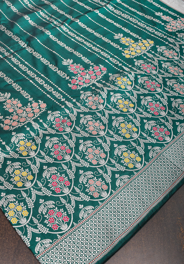 Exquisite Chandelier Design Grand kadhuwa Meenakari Banarasi Silk Saree in Rama Green| SILK MARK CERTIFIED