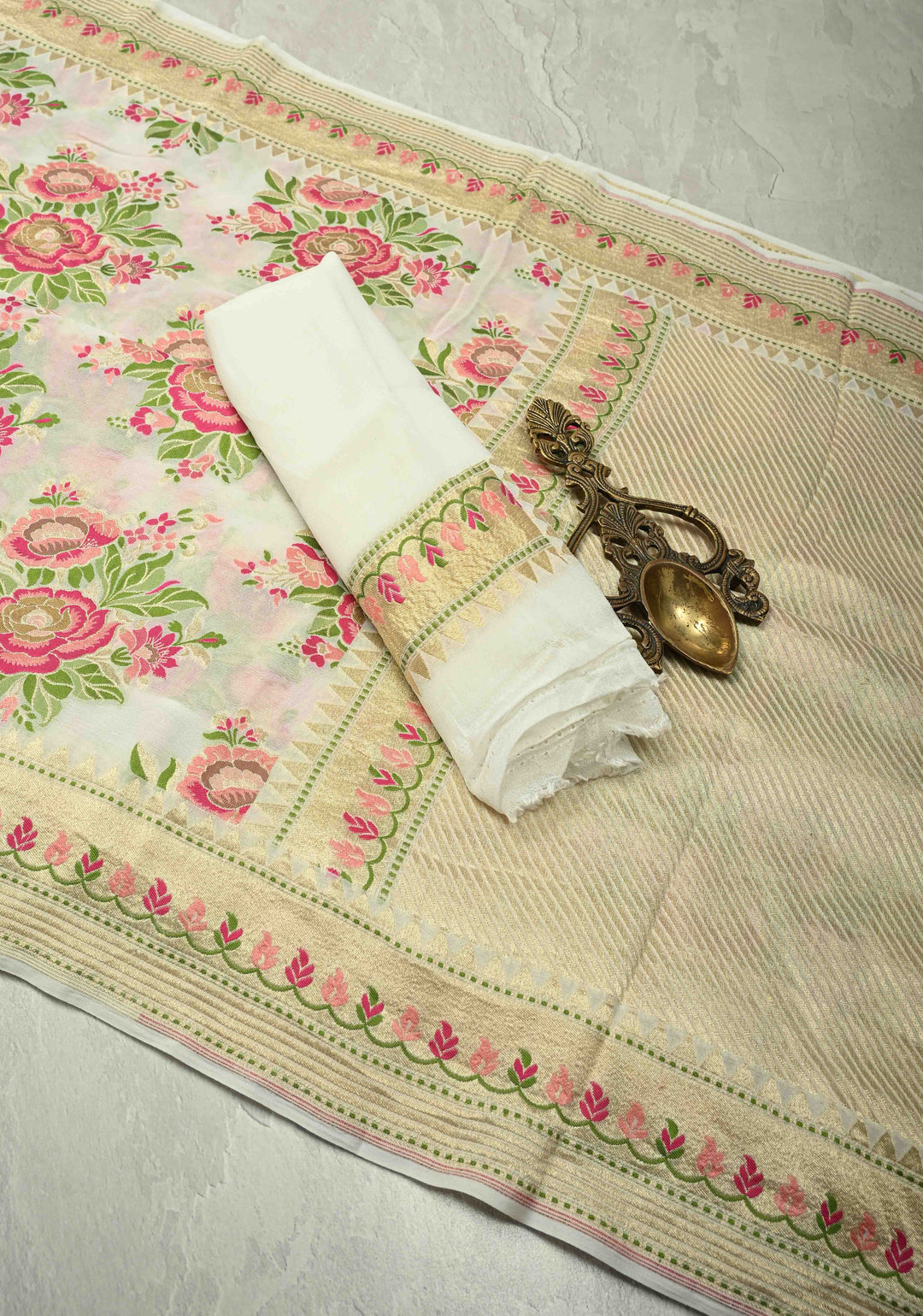 White Pure Banarasi geogrette silk saree with Meenakari Rose Buttas and zari border | SILK MARK CERTIFIED