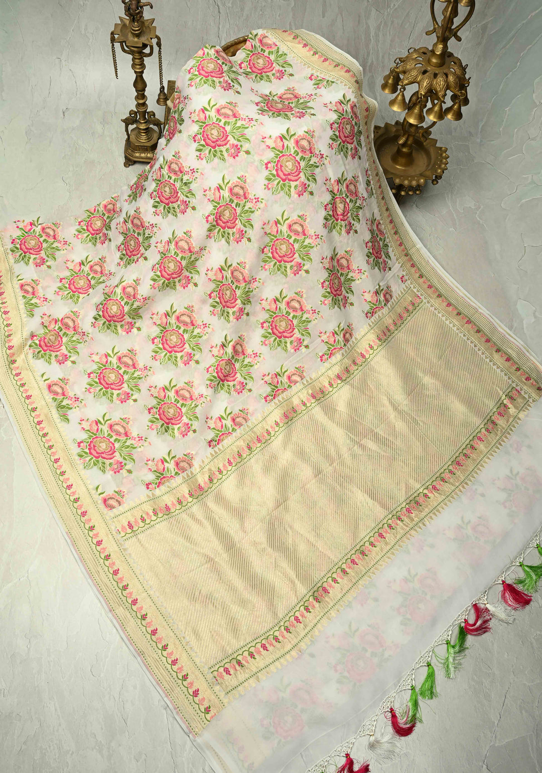 White Pure Banarasi geogrette silk saree with Meenakari Rose Buttas and zari border | SILK MARK CERTIFIED