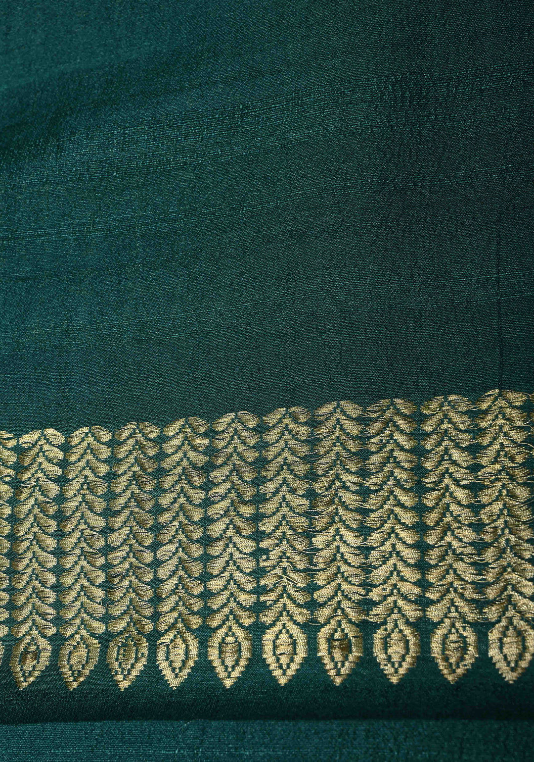 Peacock Green Floral Design on Banarasi Tussar Georgette Saree with Meenakari Diamond Pannel and Zari Border| SILK MARK CERTIFIED