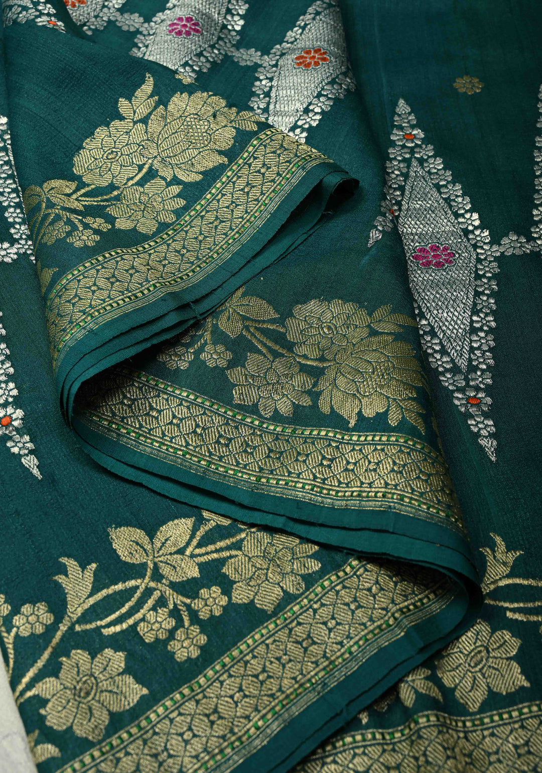 Peacock Green Floral Design on Banarasi Tussar Georgette Saree with Meenakari Diamond Pannel and Zari Border| SILK MARK CERTIFIED