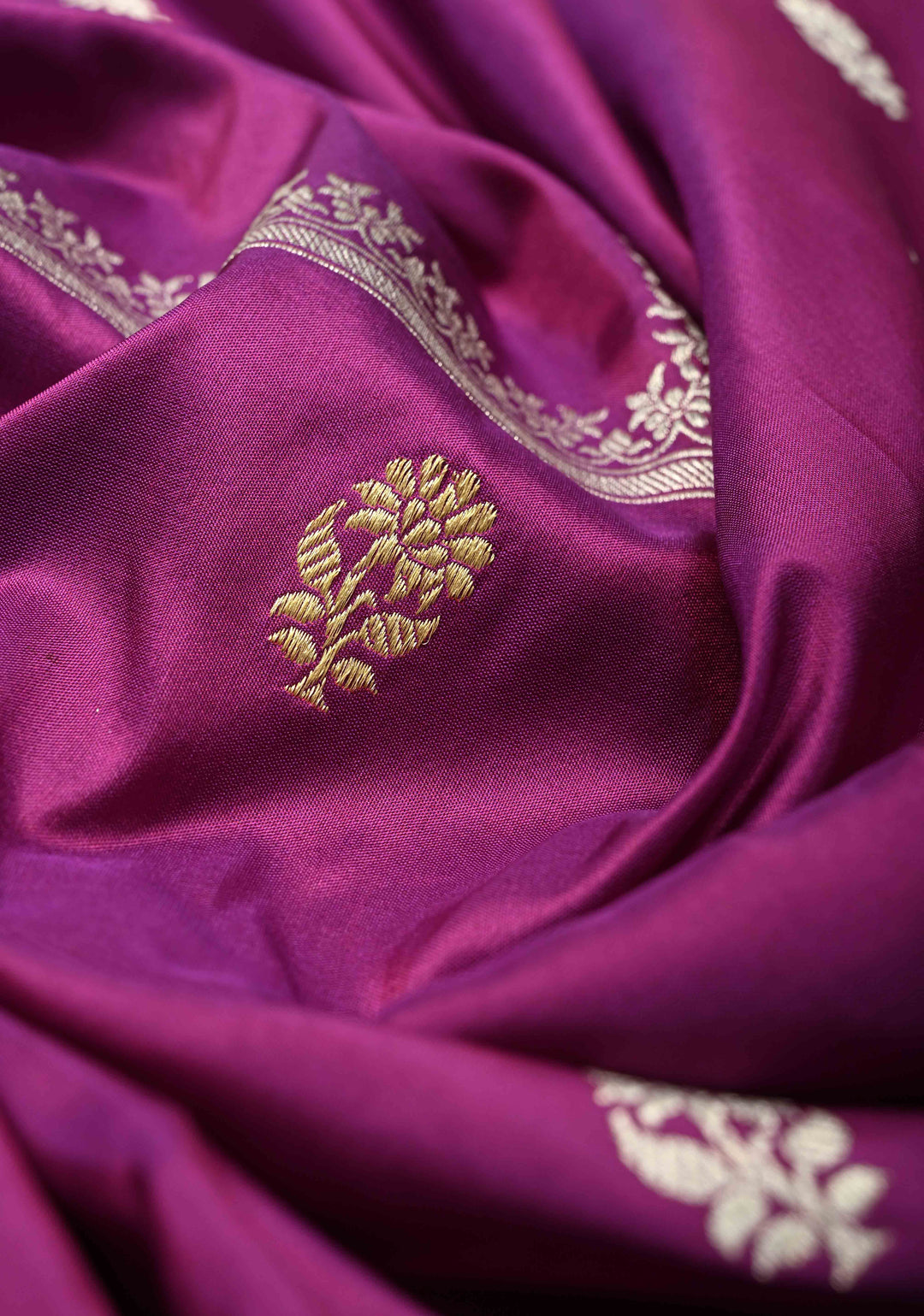 Purple-Red Dual Tone Pure Banarasi Silk Saree with Floral Sona Rupa Buttas on Bottom and Kaduwa Meenakari  Border| SILK MARK CERTIFIED