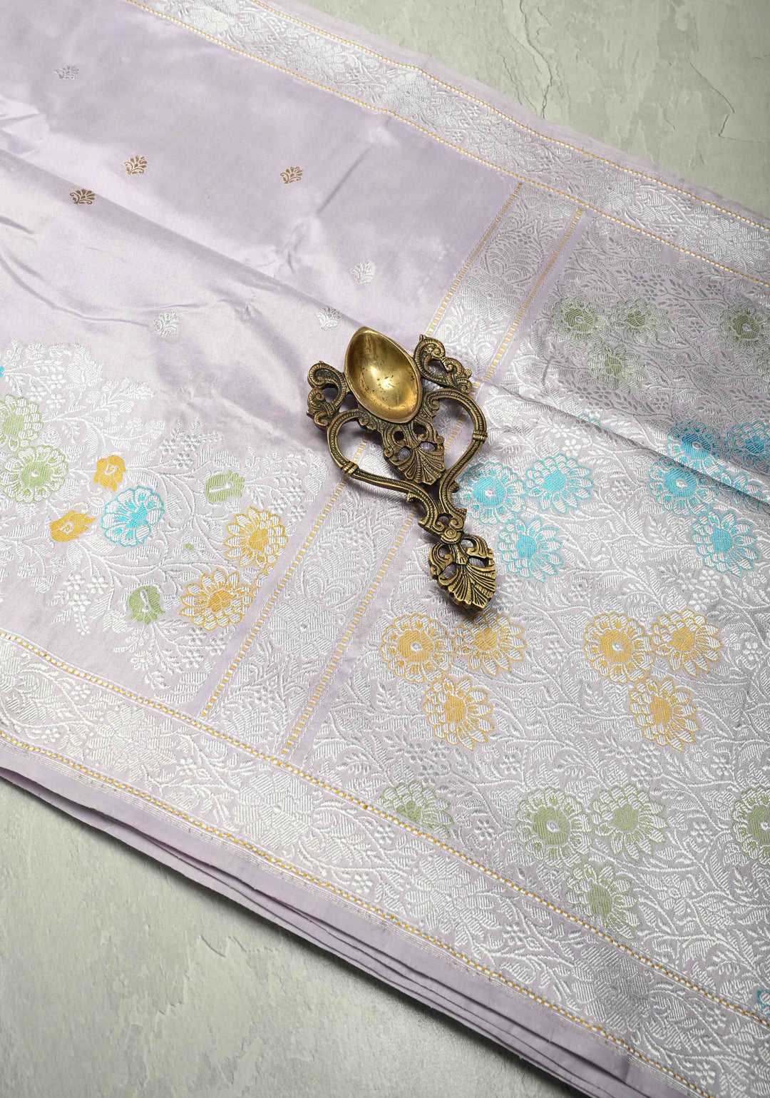 Kadhuwa Meenakari Skirt Border Banarasi Pure Katan Silk Saree in Smokey Lavender with Sona Rupa Chunri Buttis and Zari Border| SILK MARK CERTIFIED