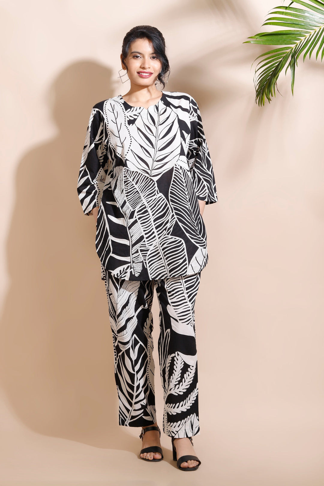 Sufi Black Cotton Nature Print Loungewear Co-ord Set | SHOBITAM
