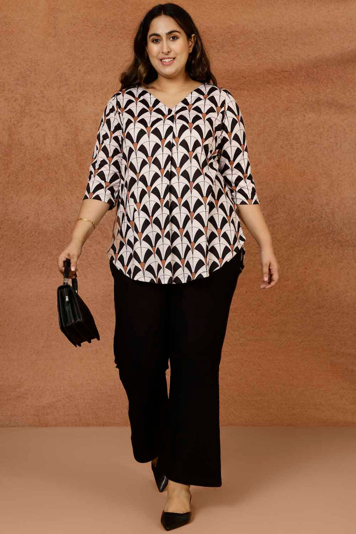 White Black Plus Size Top in Soft knitted fabric | Made to Order