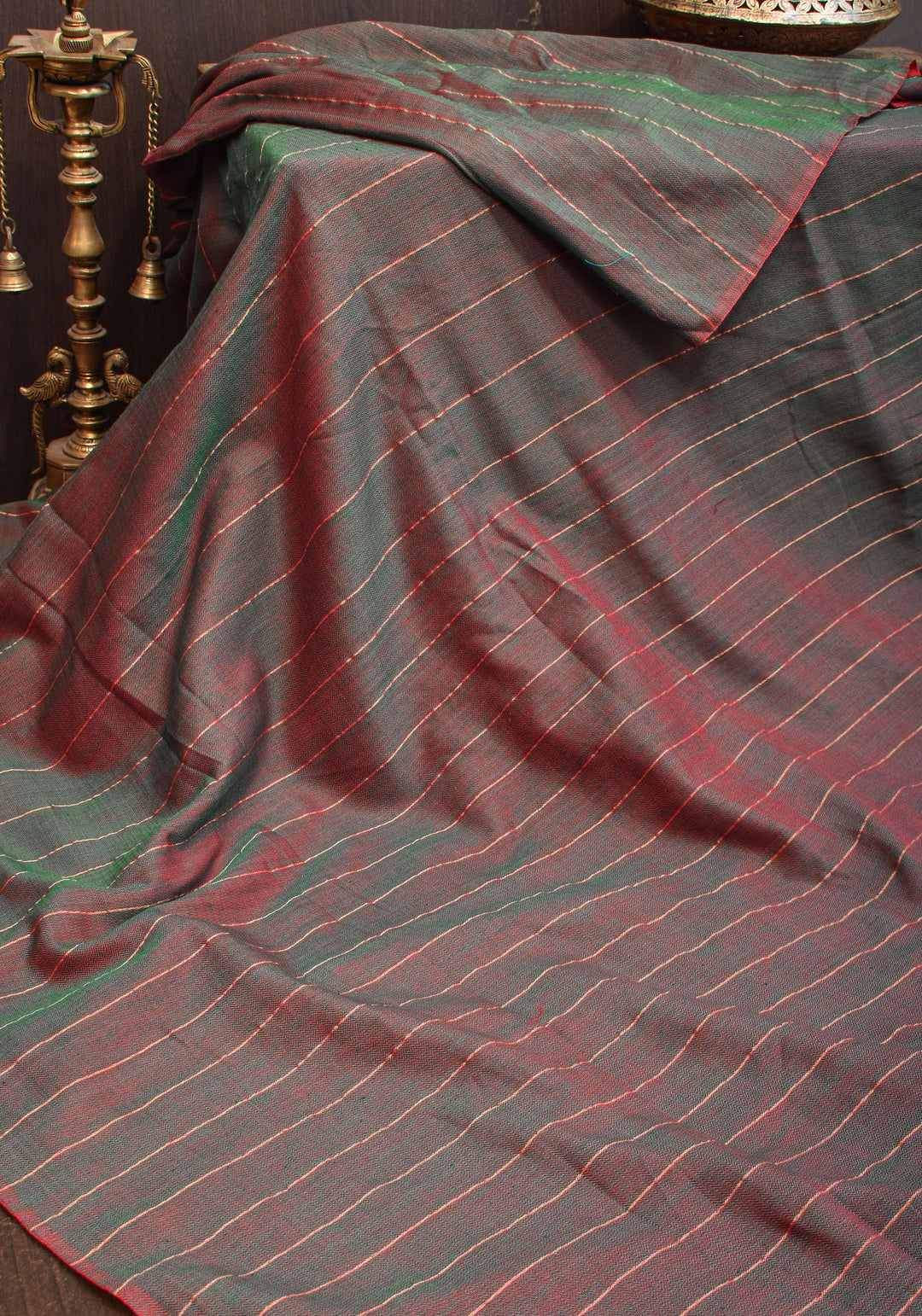 Handwoven Maheshwari Reversible Cotton Saree in Green and No blouse Piece