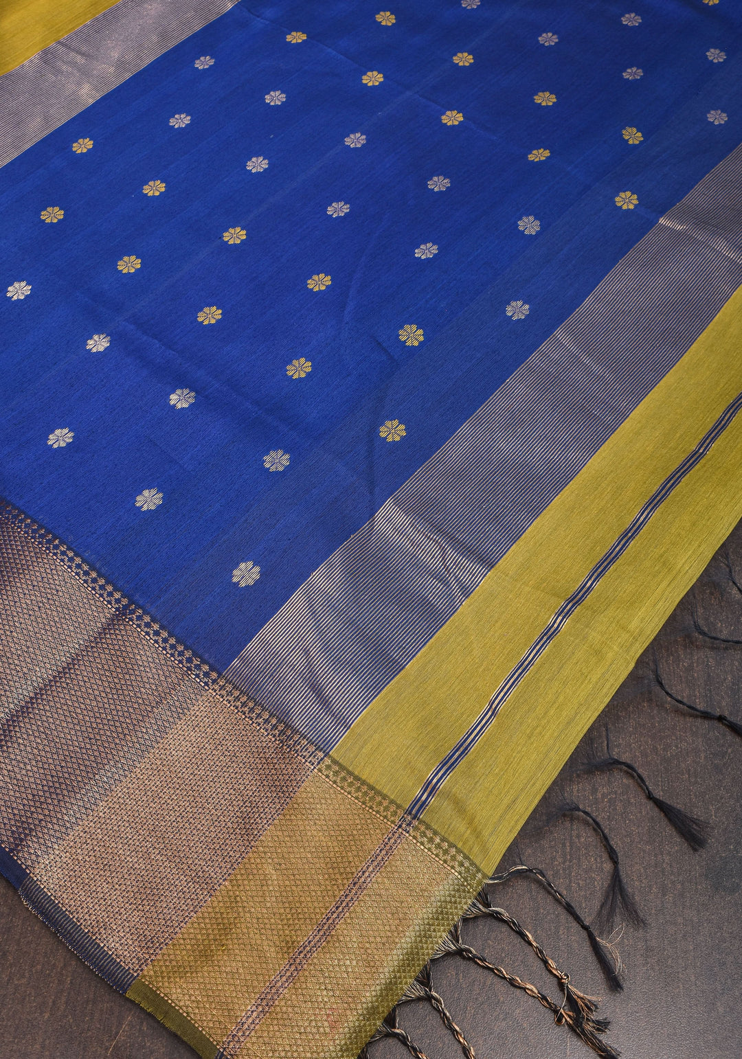 Handwoven Maheshwari Silk Cotton Saree in Moss Green with zari borders | SHOBITAM