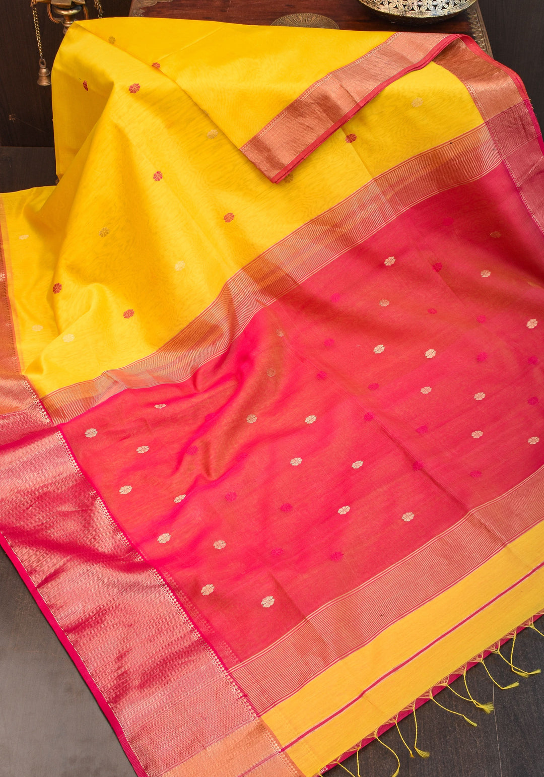 Handwoven Maheshwari Silk Cotton Saree in Yellow and Pink with zari borders