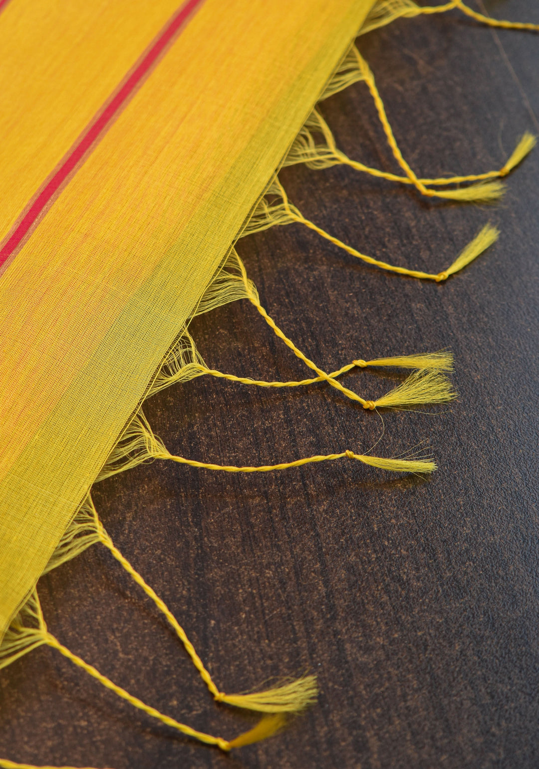 Handwoven Maheshwari Silk Cotton Saree in Yellow and Pink with zari borders