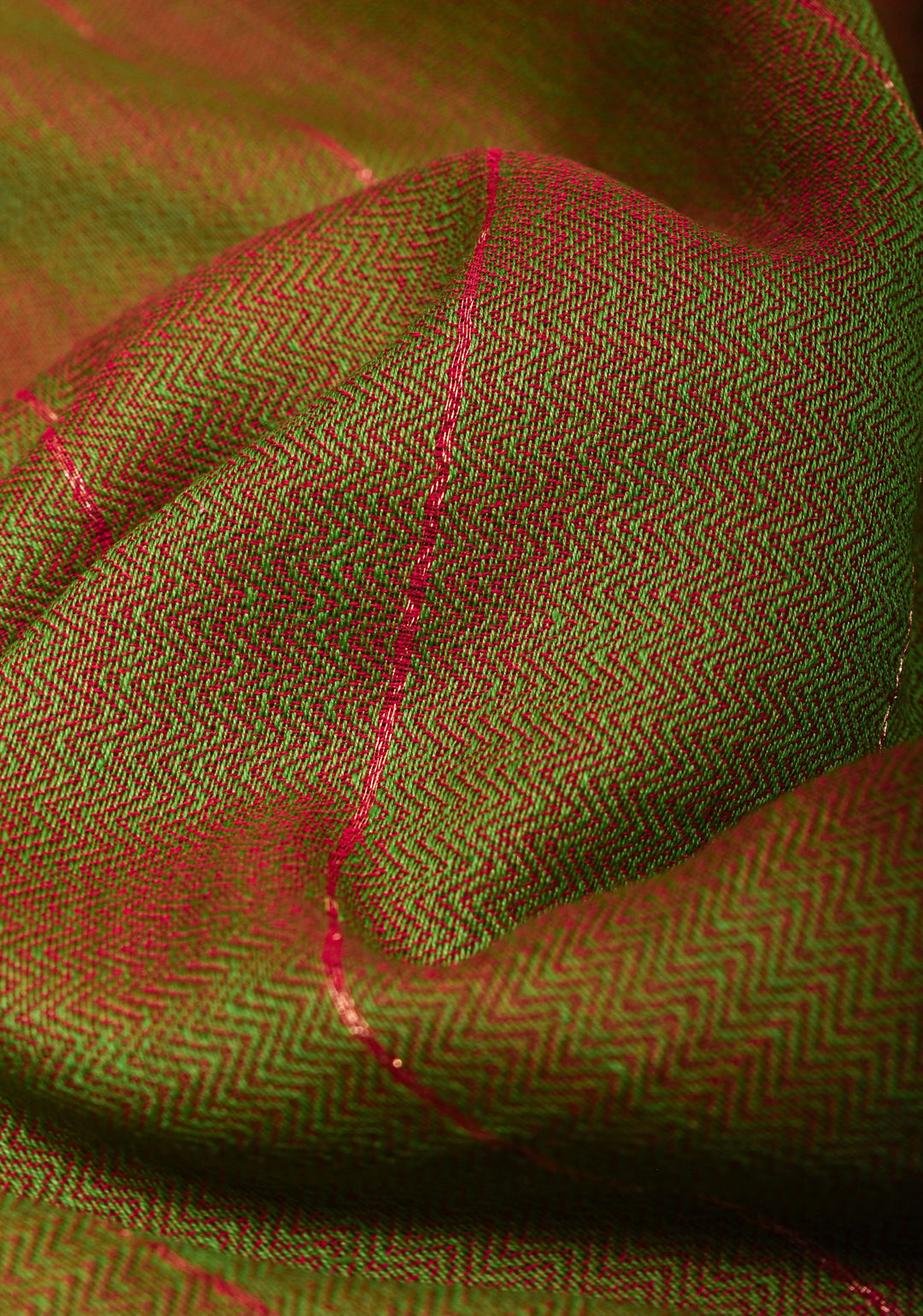 Green and Red Dual tone Handwoven Maheshwari Silk Cotton Saree with Zari Stripes
