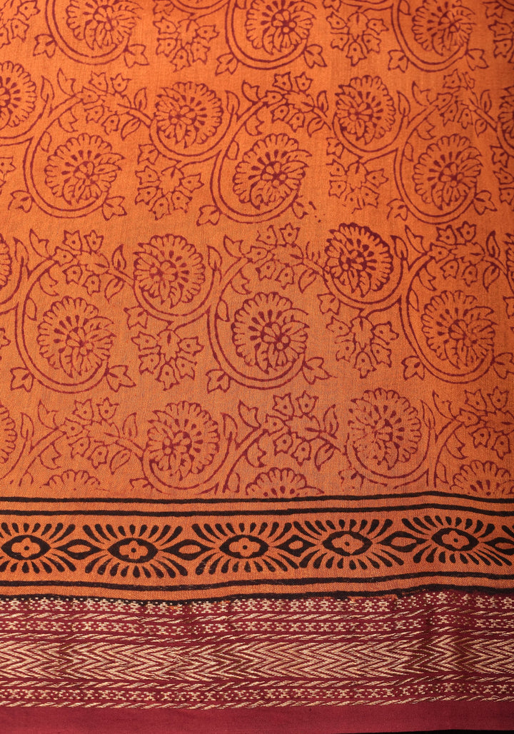 Bagh Print on Handwoven Maheshwari Silk Cotton Saree in red with minimal zari borders