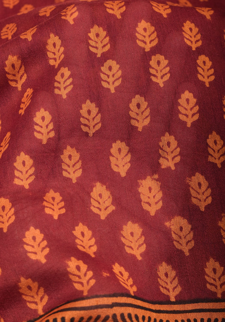 Bagh Print on Handwoven Maheshwari Silk Cotton Saree in red with minimal zari borders