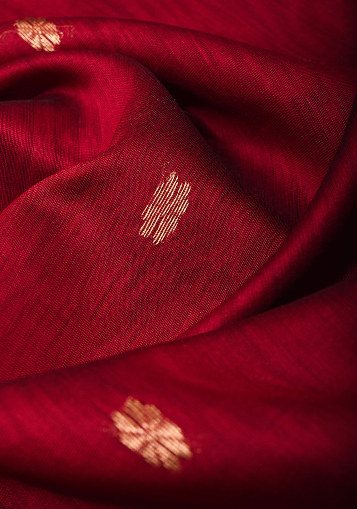 Maroon tone Handwoven Maheshwari Silk Cotton Saree with zari borders and contrast pallu