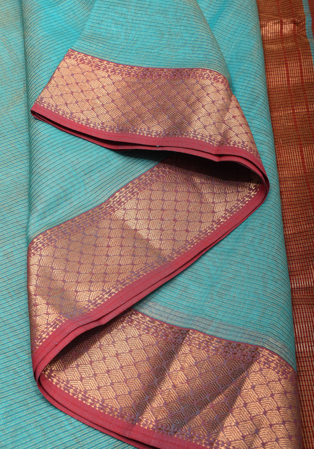 Aqua Handwoven Tissue Maheshwari Silk Cotton Saree