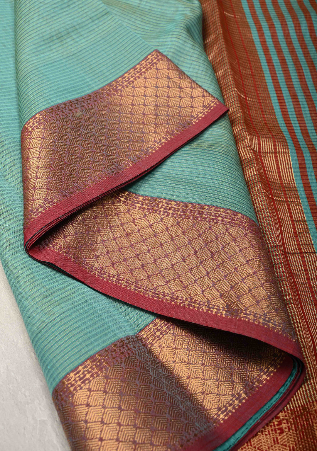Aqua Handwoven Maheshwari Silk Cotton Saree with Contrast Zari Borders