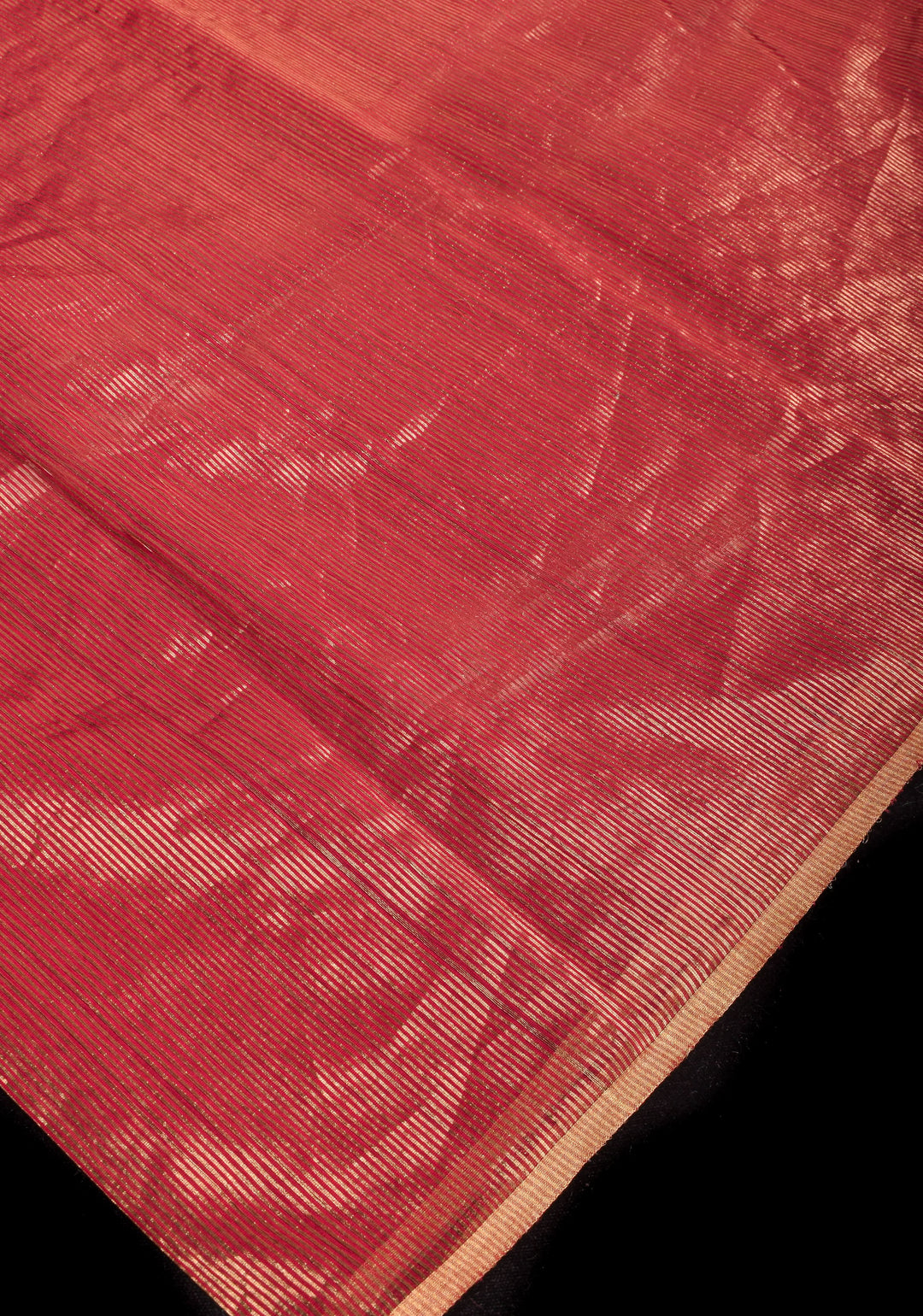 Red Handwoven Zari Stripes Tissue Maheshwari Silk Cotton Saree