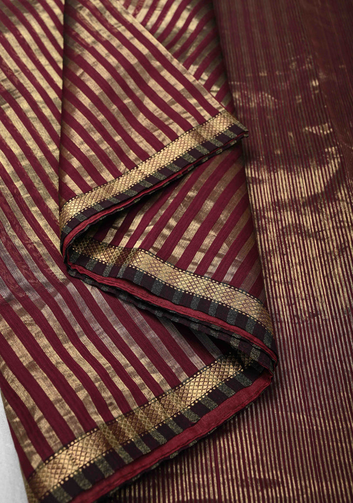 Magenta Pink Handwoven Vertical Zari Stripes Maheshwari Silk Cotton Saree with Minimal Border