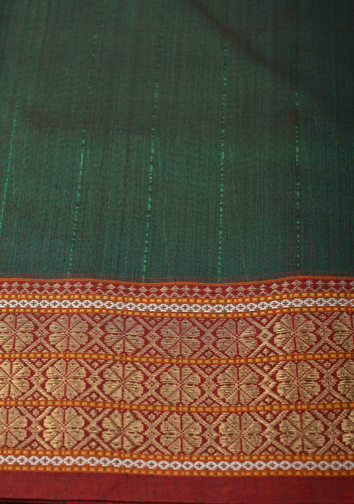 Green Dual tone Handwoven Maheshwari Silk Cotton Saree with Muted Stripes and Zari Borders