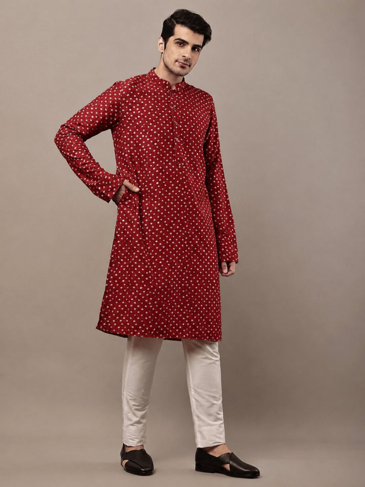 Men’s Red Printed Ethnic Kurta Set | SHOBITAM