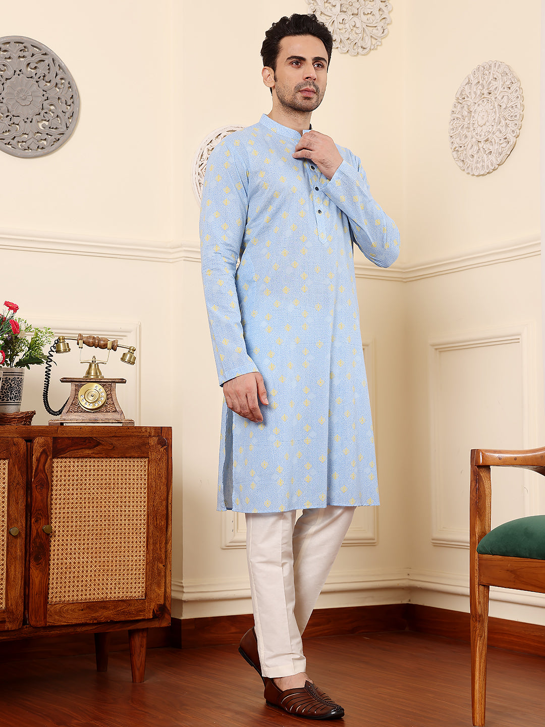 Men's Long Sleeve Mandarin Collar Elegant Blue Printed Straight Cotton kurta  | SHOBITAM