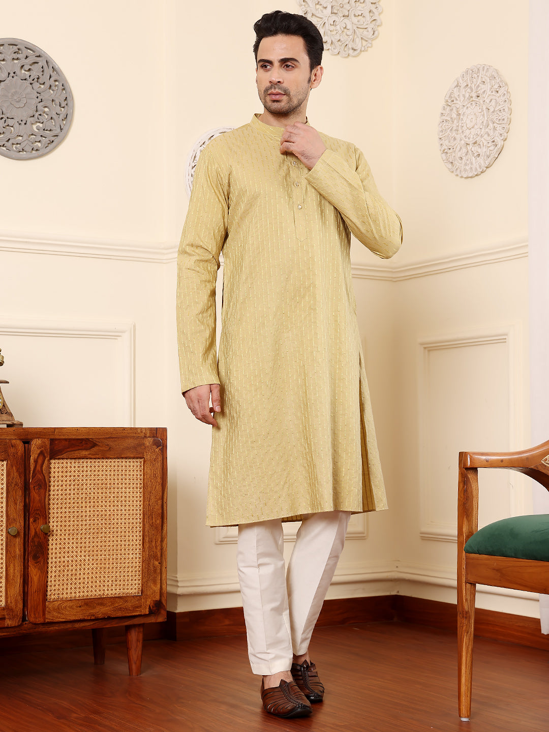 Men's Long Sleeve Mandarin Collar Yellow Straight Rayon Silk kurta with Textured Effect | SHOBITAM