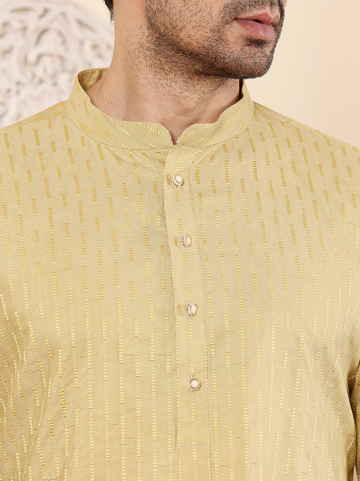 Men's Long Sleeve Mandarin Collar Yellow Straight Rayon Silk kurta with Textured Effect | SHOBITAM