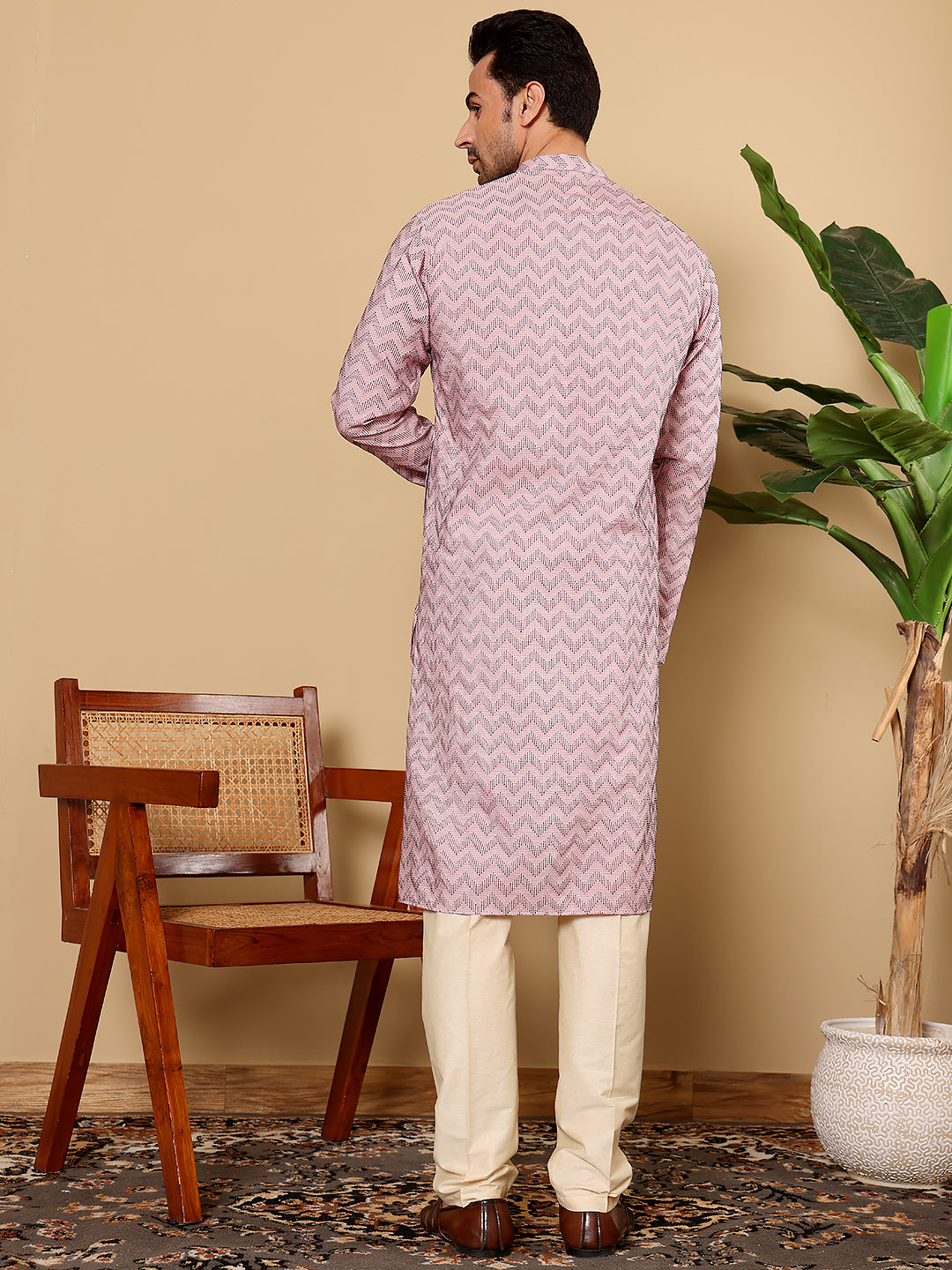 Men's Long Sleeve Mandarin Collar Elegant Pink Straight Cotton Kurta with Embroidery | SHOBITAM