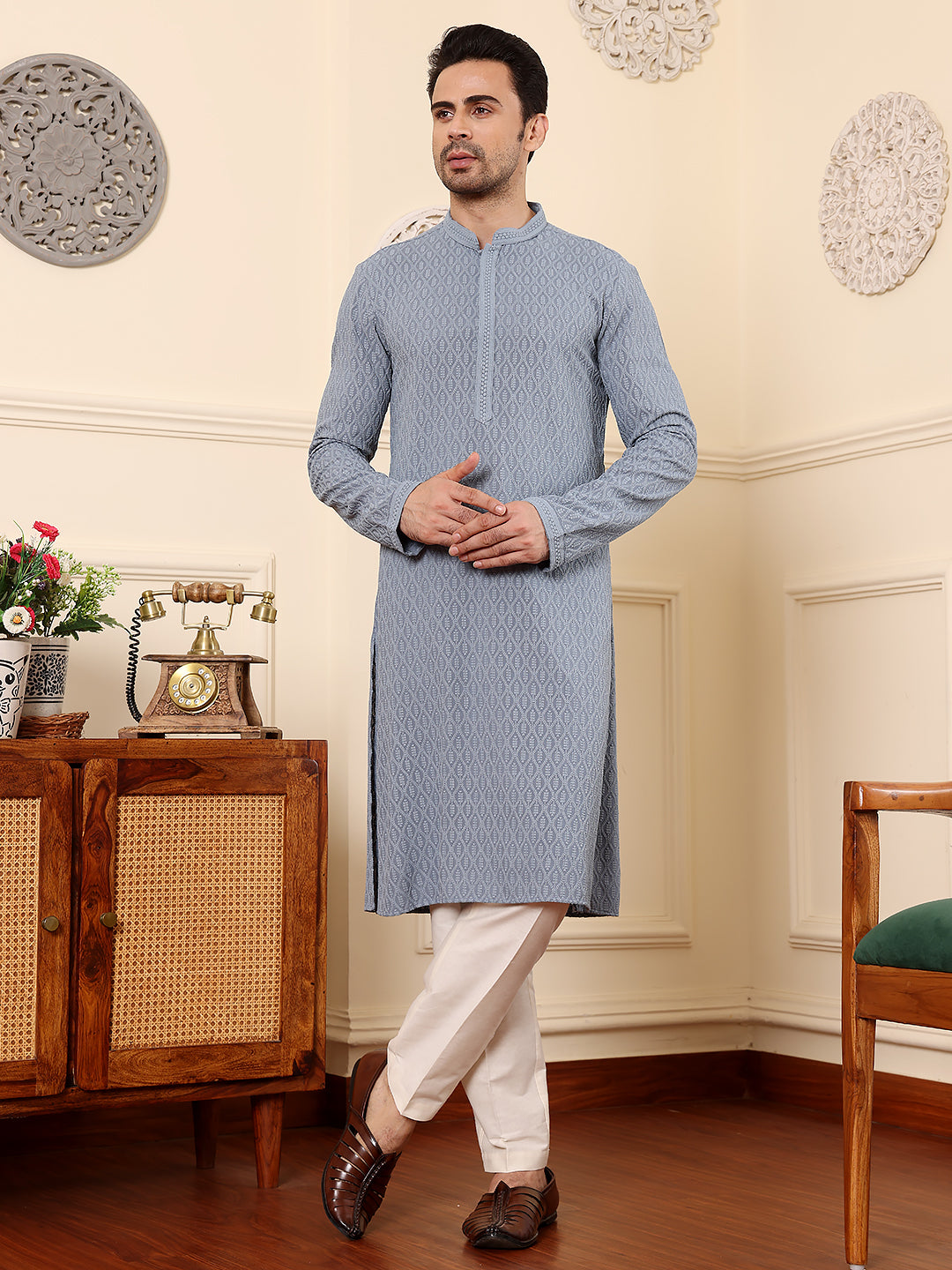 Men's Long Sleeve Mandarin Collar Rayon Silk Straight Classic Grey Chikankari Kurta | SHOBITAM