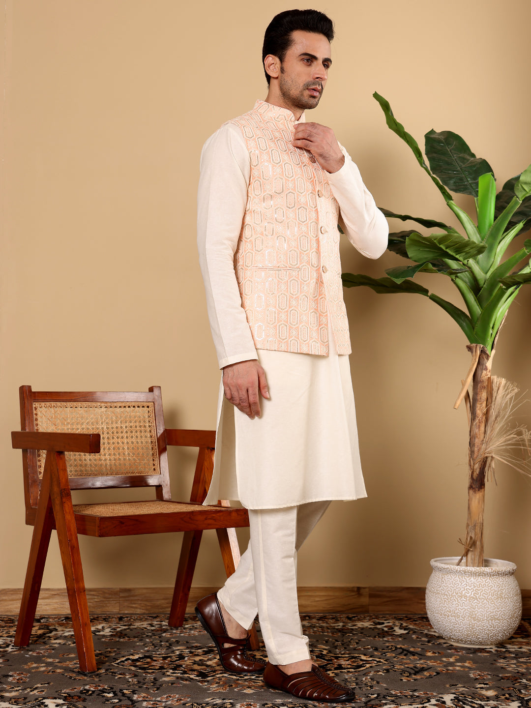 Men's Full Sleeve Ivory Kurta Pyjama & Peach Embroidered Nehru Jacket | SHOBITAM
