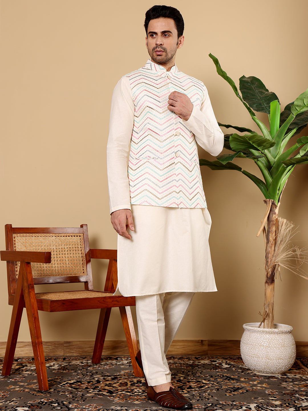 Men's Full Sleeve Ivory Kurta Pyjama & White Embroidered Nehru Jacket | SHOBITAM